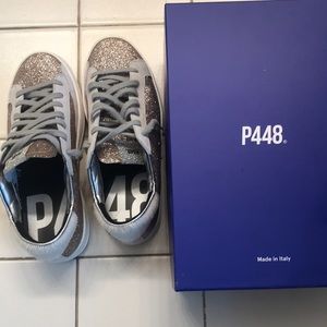 P448 glitter yeti size 38